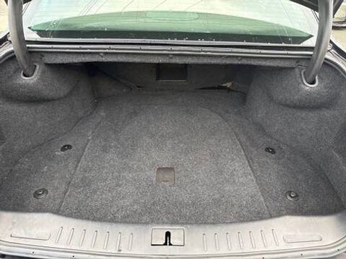 Used 2007 Cadillac DTS Luxury I w/ Sun And Sound Package image 9