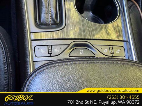 Used 2018 Chevrolet Impala Premier FWD image 27