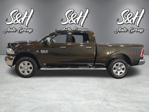 Used 2014 RAM 2500 Laramie w/ Convenience Group AWD/4WD image 18