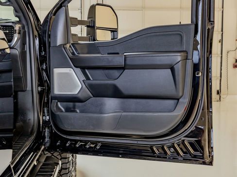 Used 2025 Ford F150 Lariat w/ Equipment Group 502A High image 37