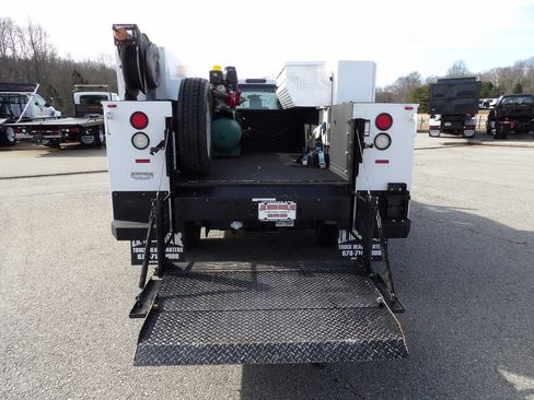 Used 2015 Ford F450 XL w/ Power Equipment Group image 47