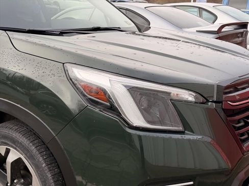 Used 2023 Subaru Forester Touring image 8