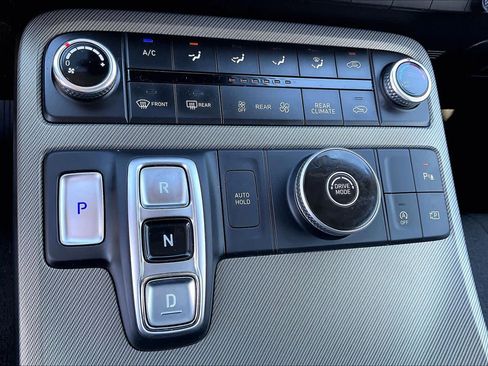 Used 2023 Hyundai Palisade SE image 31