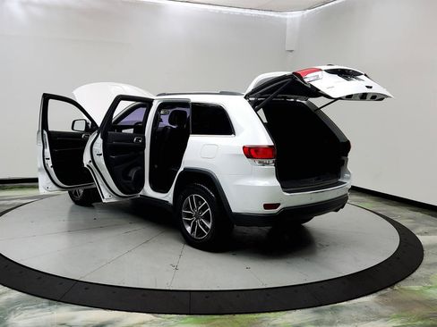 Used 2020 Jeep Grand Cherokee Limited w/ Luxury Group II RWD image 12