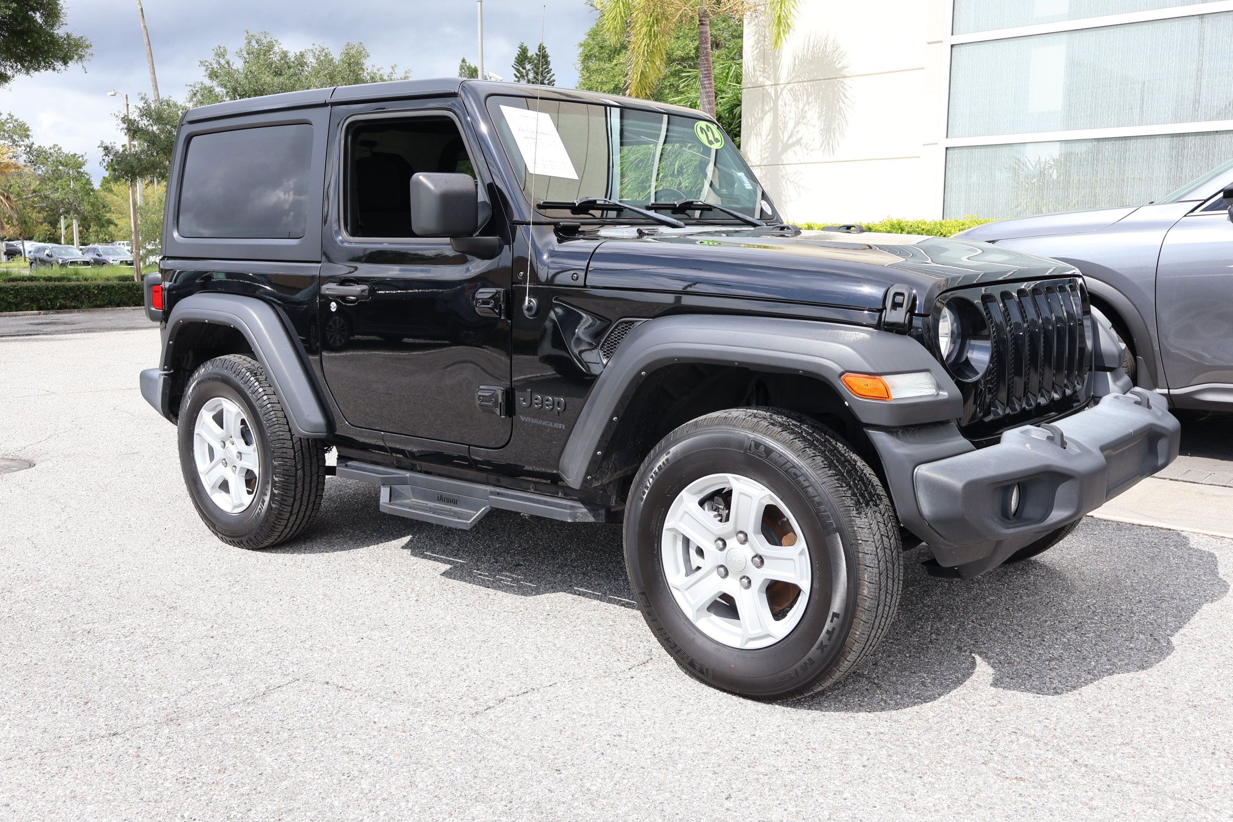 Used 2022 Jeep Wrangler Sport AWD/4WD image 9