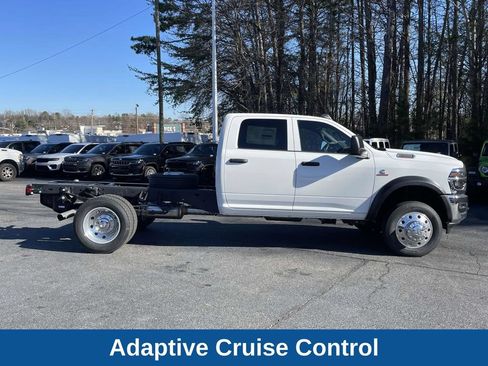 New 2026 RAM 4500 Tradesman w/ Chrome Appearance Group AWD/4WD image 9