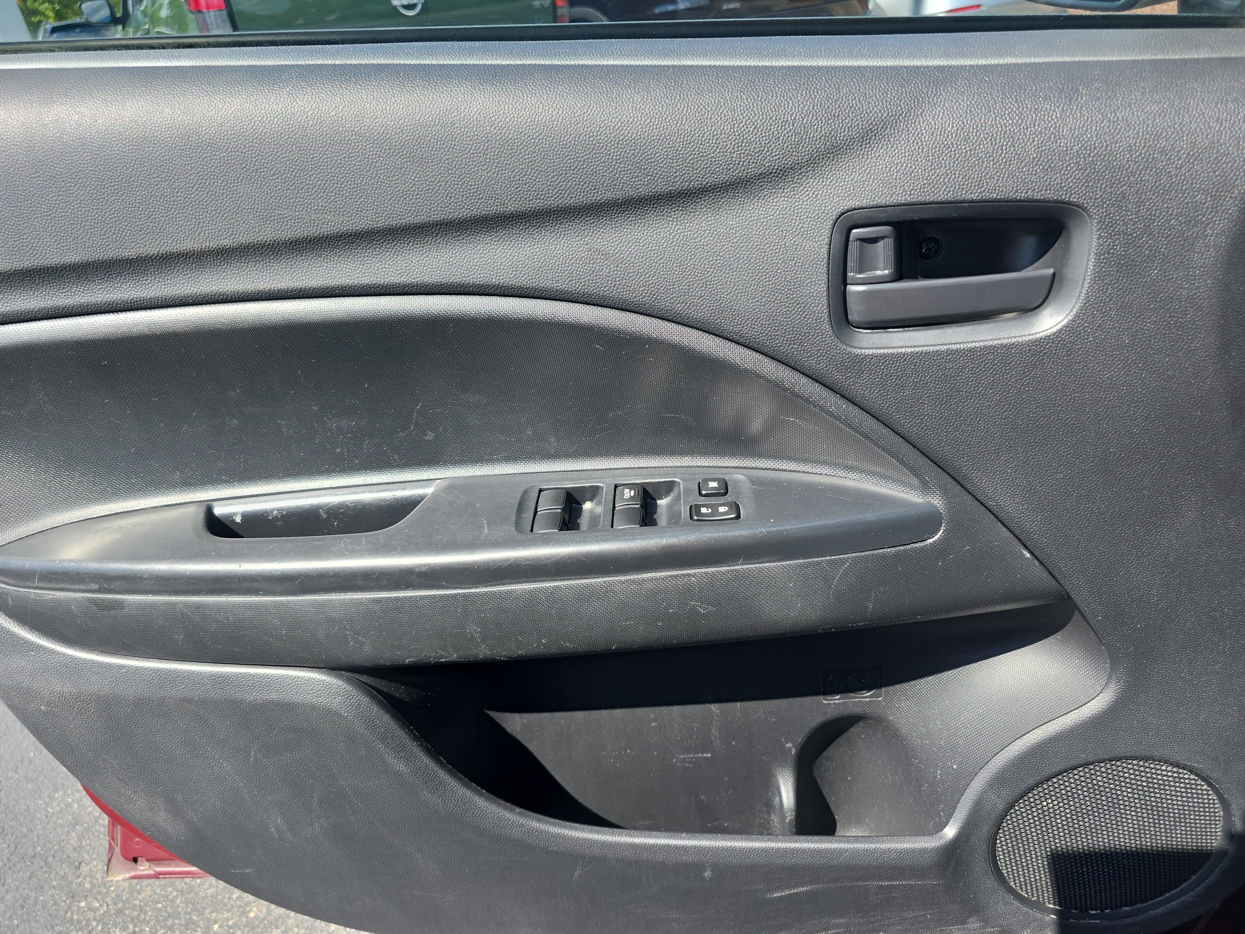 Used 2024 Mitsubishi Mirage ES FWD image 24