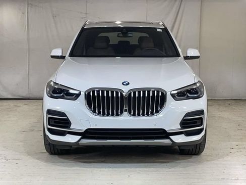 Used 2023 BMW X5 xDrive40i w/ Premium Package AWD/4WD image 10
