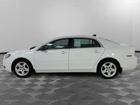 Certified 2012 Chevrolet Malibu LS w/ LS Uplevel Package FWD image 2