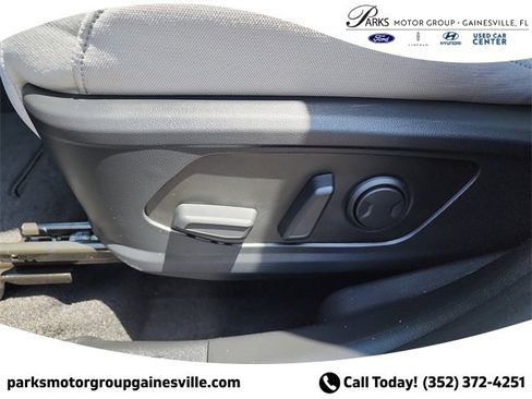 New 2025 Hyundai Tucson SEL image 18