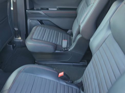 New 2026 Ford Explorer ST-Line image 21