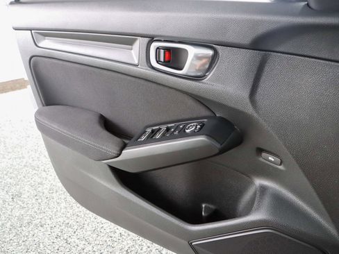 Used 2023 Honda Civic Sport image 21