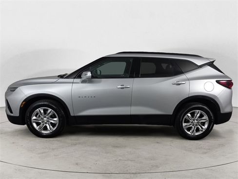 Used 2021 Chevrolet Blazer LT w/ Sound & Technology Package image 2