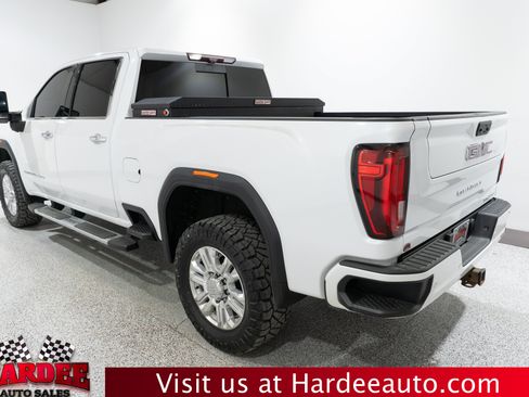 Used 2020 GMC Sierra 2500 Denali w/ Denali Ultimate Package AWD/4WD image 3