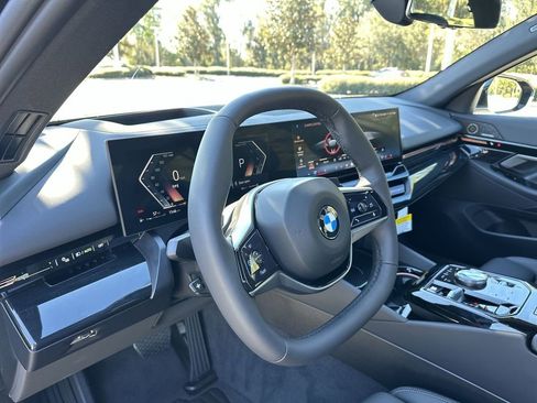 New 2026 BMW 530i w/ Premium Package image 12