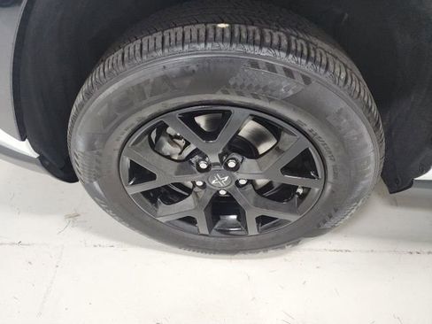 Used 2023 Toyota RAV4 XLE w/ Convenience Package image 41