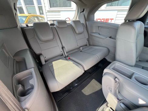 Used 2016 Honda Odyssey EX-L image 29