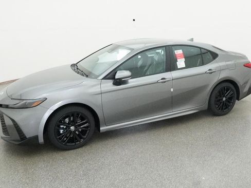 New 2026 Toyota Camry SE w/ Multimedia Upgrade Package FWD image 14