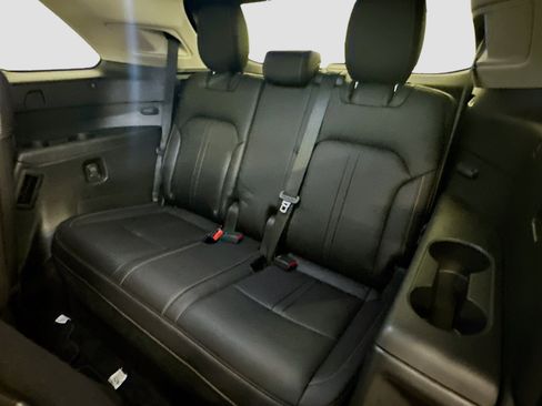 Used 2025 MAZDA CX-90 3.3 Turbo w/ Premium Sport Pkg image 31