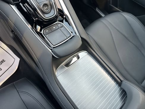 Certified 2024 Acura RDX SH-AWD image 34