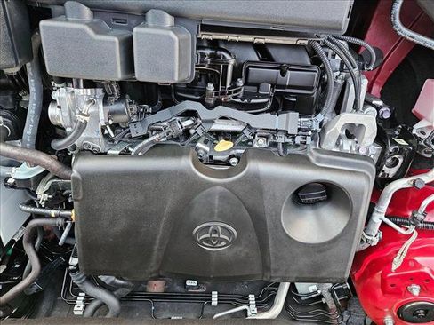 Used 2024 Toyota RAV4 LE image 20