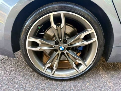 Used 2019 BMW M550i xDrive image 36