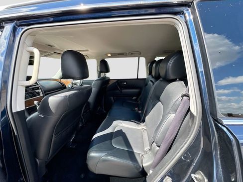 Used 2024 Nissan Armada SL image 33