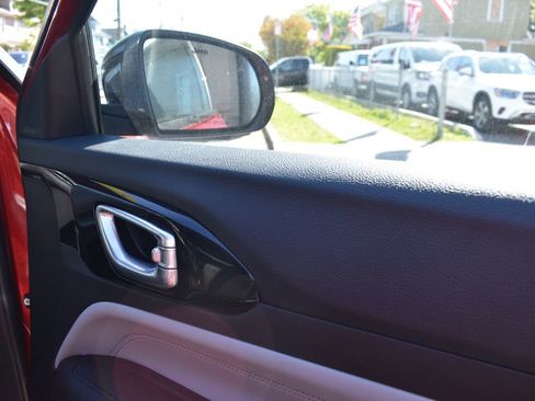 Used 2025 Jeep Compass Limited AWD/4WD image 23