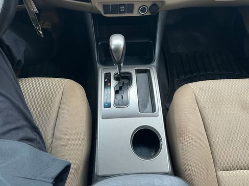 Used 2013 Toyota Tacoma PreRunner w/ SR5 Pkg image 18