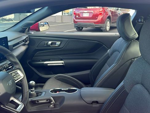 New 2025 Ford Mustang GT w/ GT Performance Package image 27