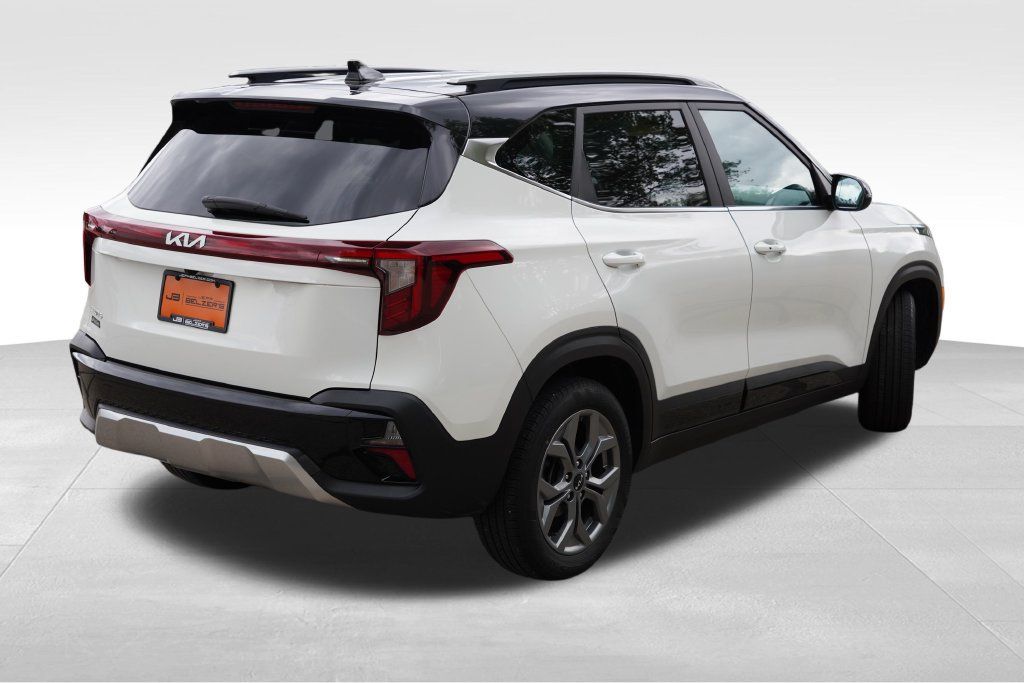 Certified 2024 Kia Seltos S FWD image 5