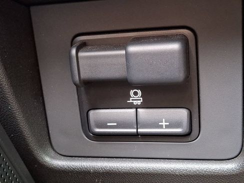 Used 2024 Chevrolet Colorado Trail Boss w/ Advanced Trailering Package AWD/4WD image 25