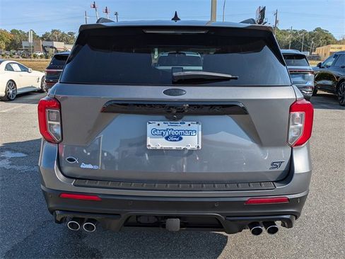Certified 2021 Ford Explorer ST w/ Equipment Group 401A image 5