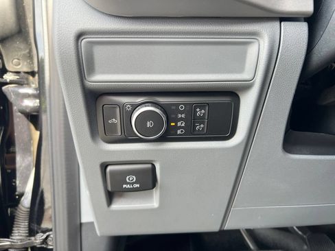 Used 2021 Ford F150 XLT AWD/4WD image 8