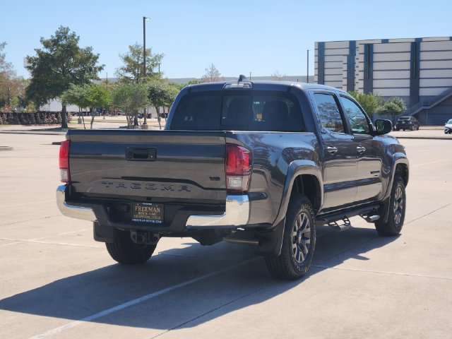 Used 2022 Toyota Tacoma SR5 RWD image 6