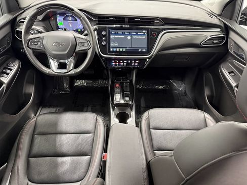 Used 2023 Chevrolet Bolt EUV Premier w/ Super Cruise Package FWD image 12