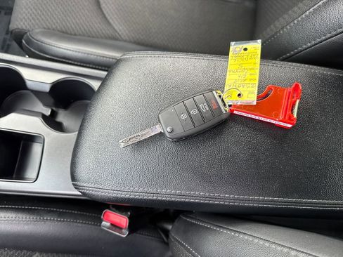 Used 2018 Kia Optima S w/ Panoramic Sunroof Package image 35