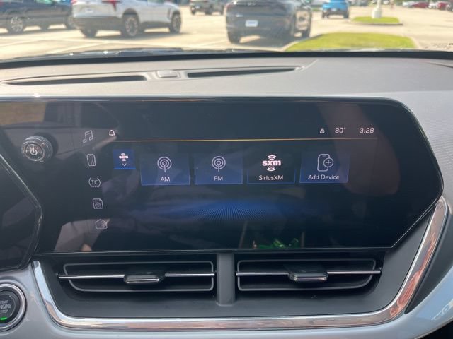 Used 2025 Chevrolet Trax LT w/ LT Convenience Package FWD image 25