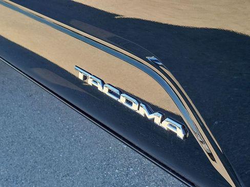 New 2025 Toyota Tacoma SR5 image 38