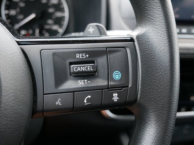 Used 2021 Nissan Rogue SV AWD/4WD image 24