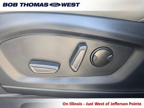 New 2026 Ford Explorer Active image 19