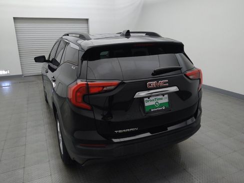 Used 2018 GMC Terrain SLE w/ Driver Convenience Package FWD image 6