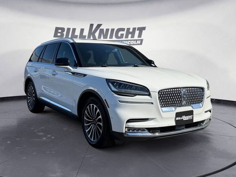 Certified 2021 Lincoln Aviator Reserve w/ Equipment Group 201A image 7