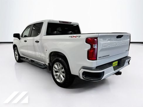 Used 2021 Chevrolet Silverado 1500 Custom AWD/4WD image 7