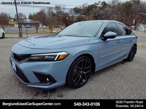 Used 2022 Honda Civic Sport Touring image 8