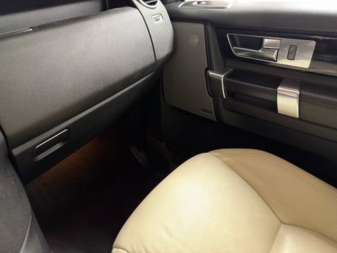 Used 2013 Land Rover LR4 HSE LUX AWD/4WD image 25