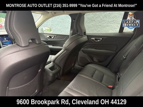 Certified 2025 Volvo V60 B5 Cross Country Plus AWD/4WD image 5