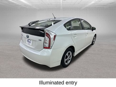 Used 2014 Toyota Prius Two image 13