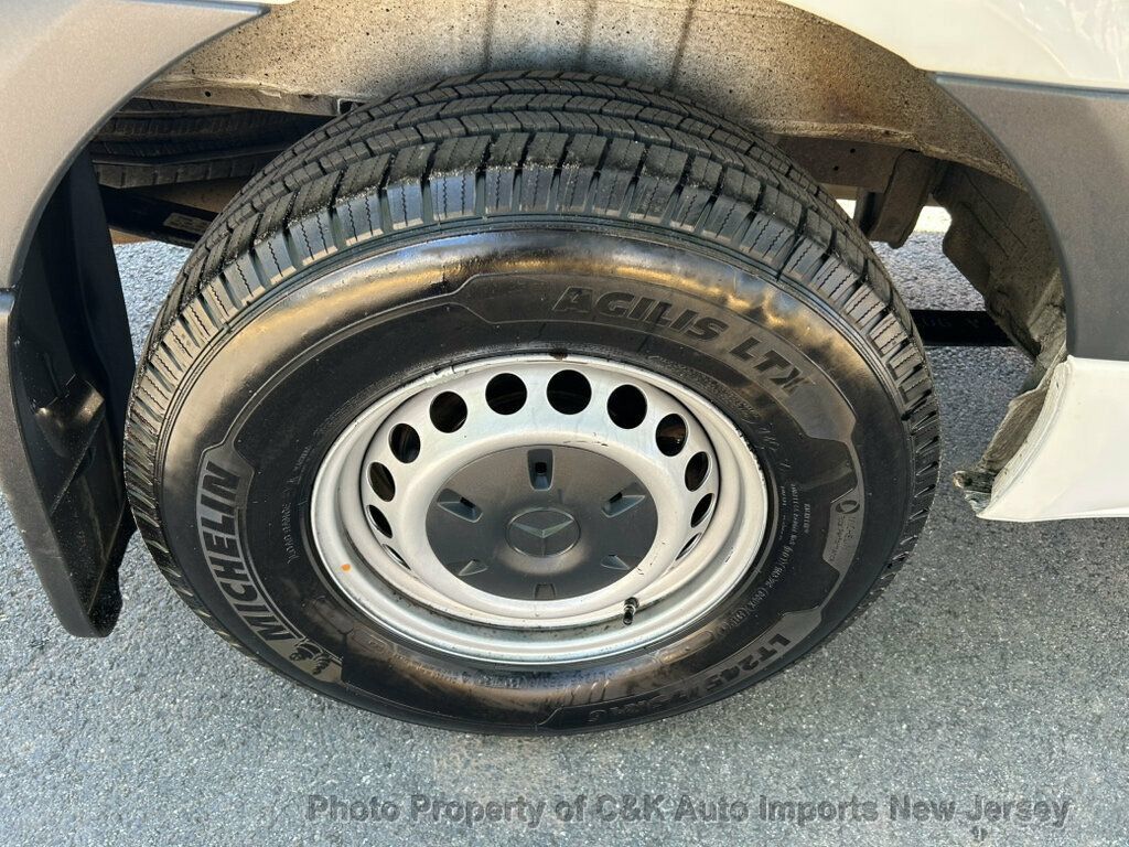 Used 2021 Mercedes-Benz Sprinter 2500 image 40