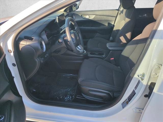 Used 2019 Kia Forte LXS FWD image 15